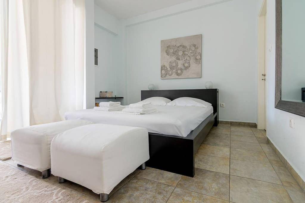 1bedroom House In The Center With Great View